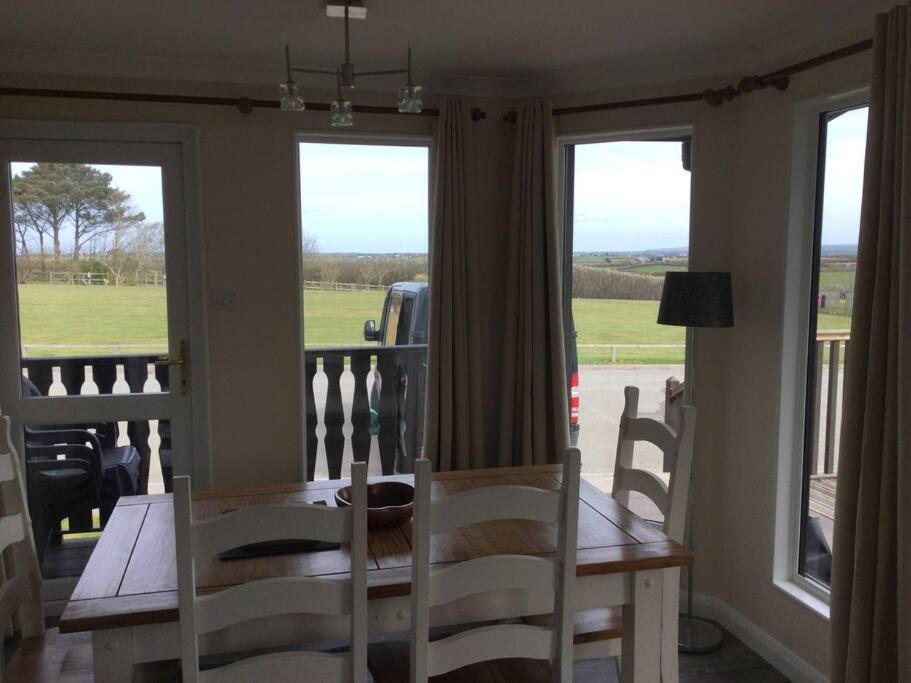 Marios Lodge Padstow Exterior photo